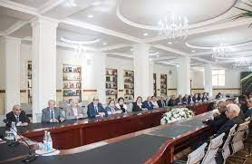 BDU-da tibbdə istifadə olunan metalların üçölçülü çapı üzrə problemlər müzakirə olunub
