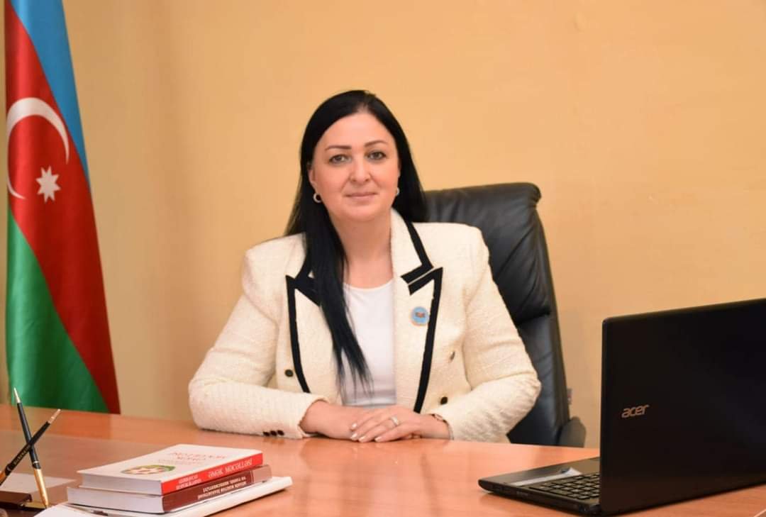 Məktəb direktoru təhsil nazirinə müraciət etdi