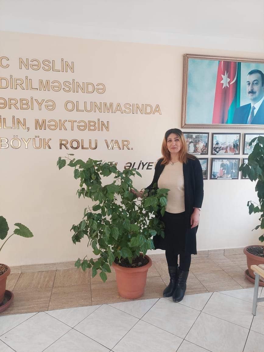 "Müəllimlərimizi Tanıyaq" - Hüseynova Aynur
