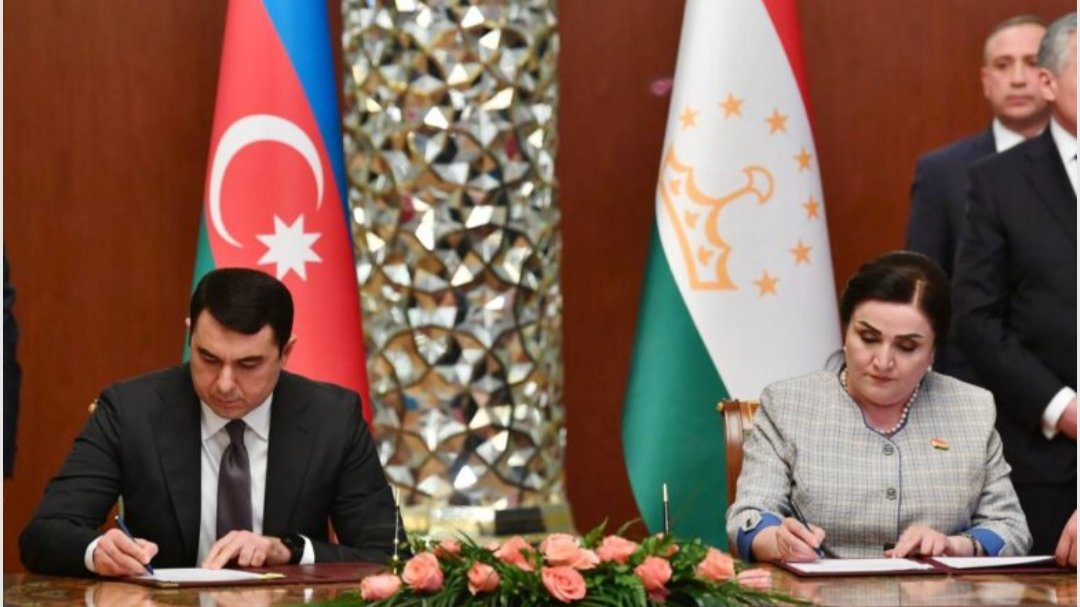 Bu gün Azərbaycan və Tacikistan hər ikisi sabit dövlətdir